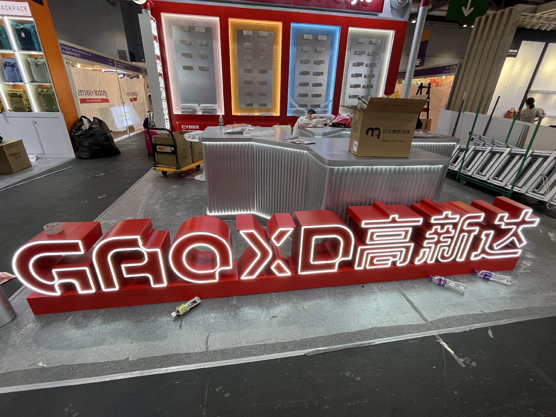 展臺如何設(shè)計更能吸引觀眾目光